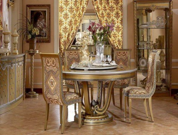 Chọn đồ nội thất phong cách Hoàng gia cho phòng ăn thêm sang trọng