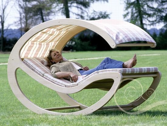 'Velice' comfy lounger helps you release your mental and physical stress