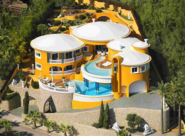 Mesmerizing Villa in the Spanish Coast