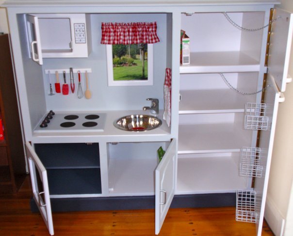 Convert Old TV Cabinets Into State of the Art Play Kitchens