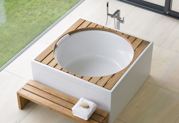 Elegant & Stunning Round Bathtub Design Ideas