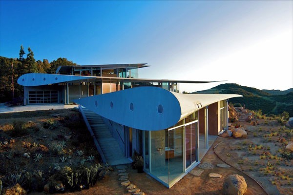 Unique Architecture at Wing House [Video] - Dream Home