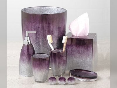 Elegant & Sophisticated Purple Bathroom Accessories