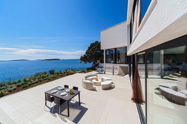 Villa siêu sang với cảnh biển tuyệt đẹp - Kiến trúc - Trang trí - Nội thất - Ý tưởng - Thiết kế đẹp - Nhà đẹp - Villa