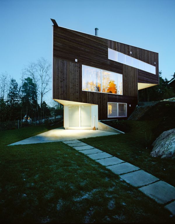 Unique Triangular Homes with Funky Exterior Shapes [PHOTOS] - Design - Photo - Triangular Home