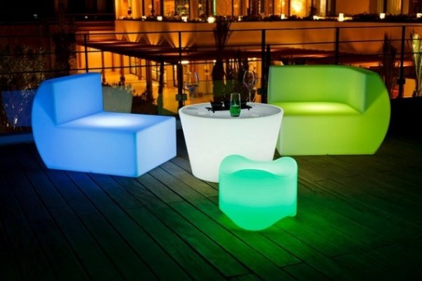 Spectacular and Fun LED Furniture by Moree