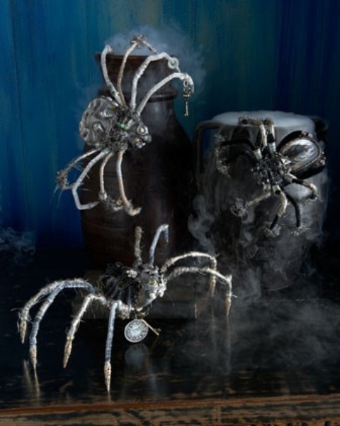 Unique Halloween Decorating Ideas with Steampunk Style - Decoration - Halloween - Ideas - Photo - Design Trend
