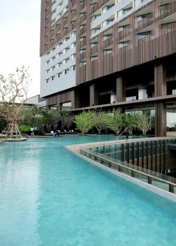 Mesmerizing Architecture in Hilton Hotel, Pattaya, Thailand - Design Public