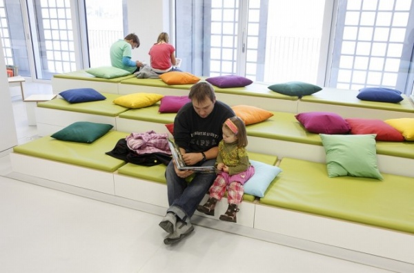 Simple but Amazing in New Stuttgart City Library [VIDEO] - Design
