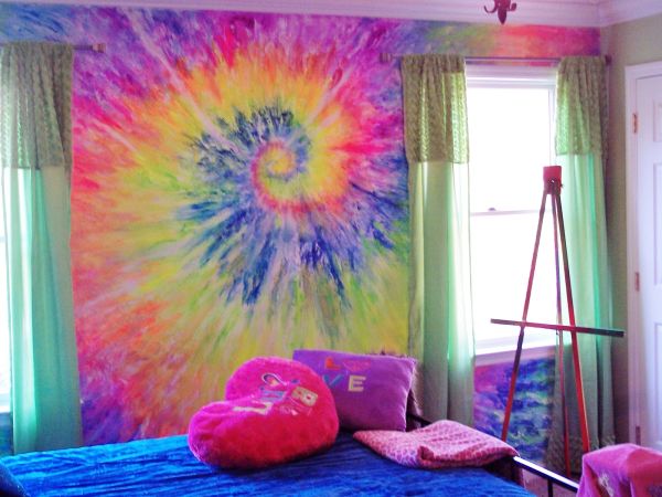 Trend Alert: Visual & LivelyTie Dye Walls [PHOTOS] - Wall - Design Trends - Decoration - Photo