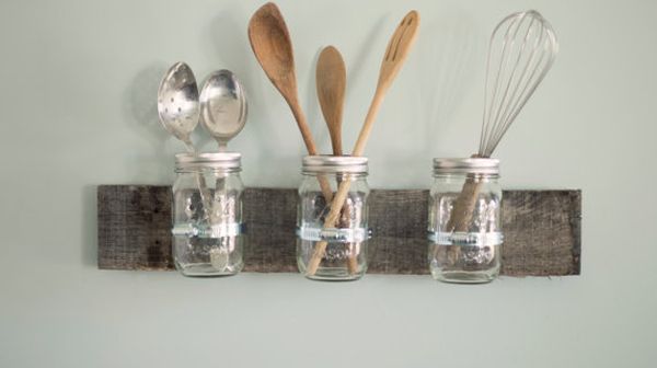 Creative Ways to Re-use Mason Jars [PHOTOS] - Tips - Ideas - DIY - Mason Jar