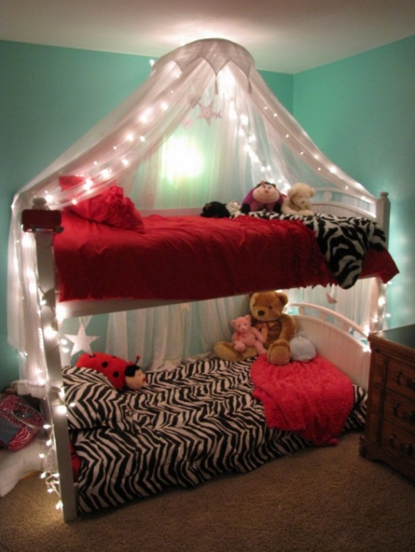 Lãng mạn với sự kết hợp giữa giường ngủ canopy và dây đèn - Mẹo và Sáng Kiến - Phòng ngủ - Thiết kế
