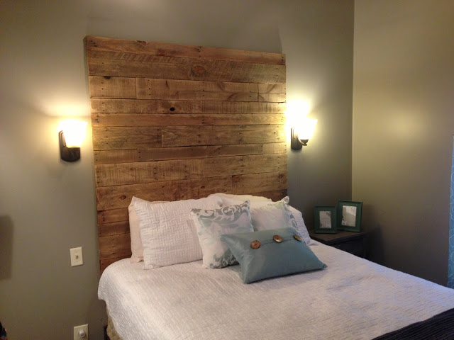 Thiết kế đầu giường làm bằng gỗ mộc mạc - Thiết kế đầu giường - Thiết kế - Phòng ngủ