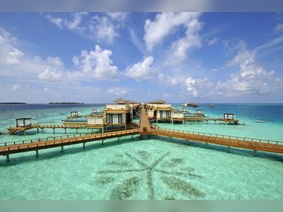 Breathtaking Angsana Velavaru Resort in Maldives
