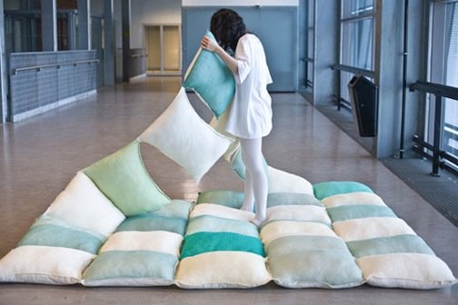 The Pillow Blanket Concept