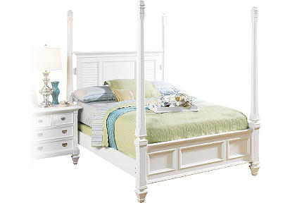 Belmar White Poster 3 Pc Queen Bed - Rooms To Go - Bed