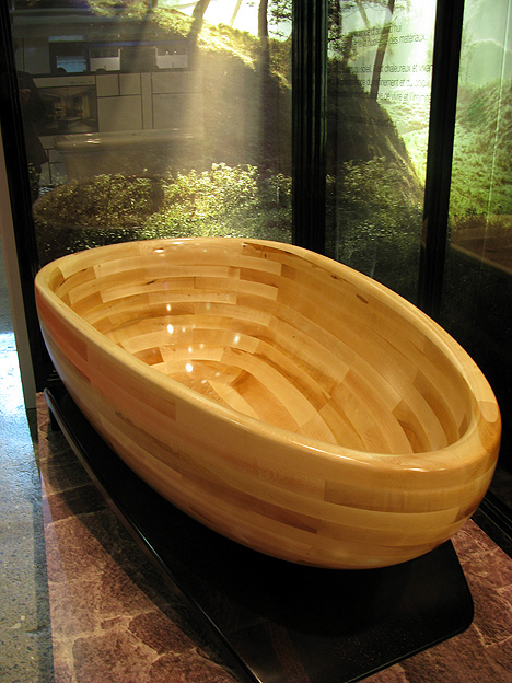 Wood Bathtub by MAAX – Limited-Edition Viaggi Bathtub - Wood Bathtub - MAAX - Bathroom - Bathtub