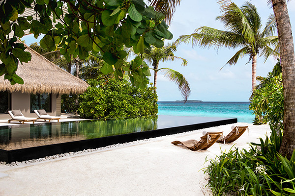 Cheval Blanc Randheli Hotel với thiết kế tuyệt vời bên bờ biển tại Maldives - Khách sạn