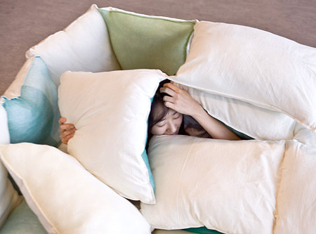 Ấp áp với chiếc chăn được làm từ gối - Phòng ngủ - Chăn