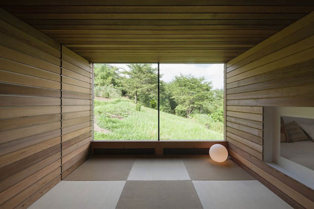 บ้านไม้ สไตล์รีสอร์ท ภายในตกแต่งสีขาว พักผ่อนชมวิวแสนสุขใจ - แบบบ้านไม้ - บ้านไม้สไตล์รีสอร์ท - แต่งภายในสีขาว - บ้านไม้เนินเขา - ห้องชมวิว