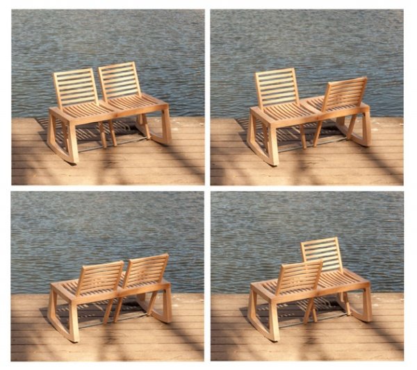Ghế đôi bằng gỗ dành cho các cặp đôi