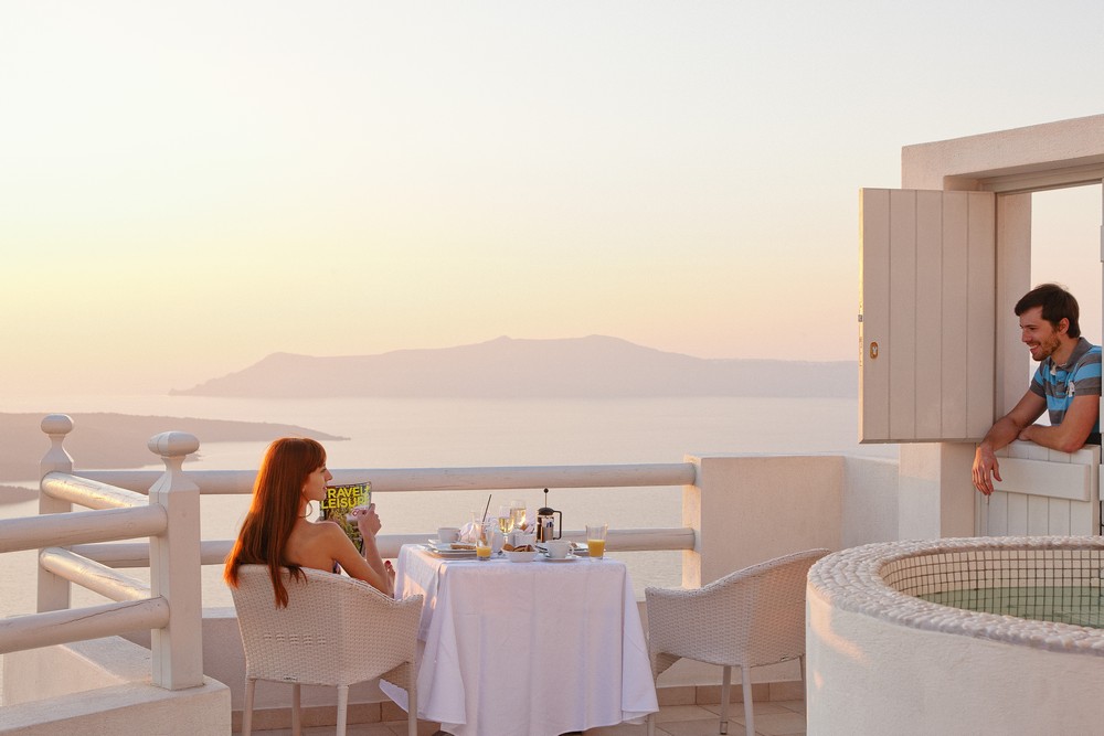 โรงแรมสุดหรู Aqua Vista Hotels ที่  Santorini - ตกแต่งบ้าน - การออกแบบ - ไอเดีย - สวนสวย - ของแต่งบ้าน - ออกแบบ - ตกแต่ง - แต่งบ้าน - เฟอร์นิเจอร์ - ห้องนั่งเล่น