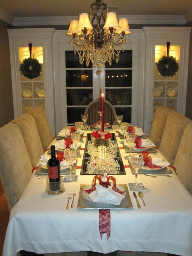 Glamorous Christmas Table Settings - Decoration