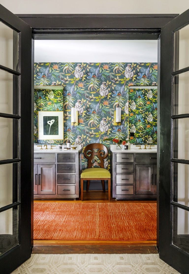 This Florida Home Is Full of Dramatic Touches (Like Monkey Wallpaper)