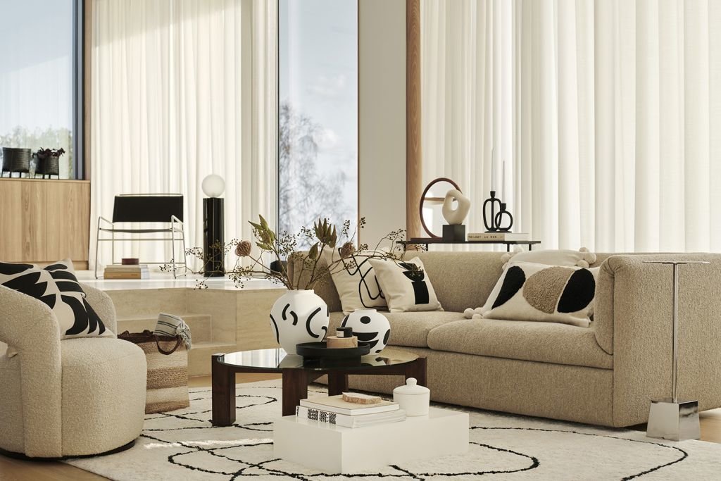 Beige living room ideas - how to be pale, interesting and chic