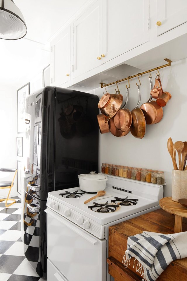 8 Genius Storage Ideas for Pots and Pans When You're Short on Cabinet Space