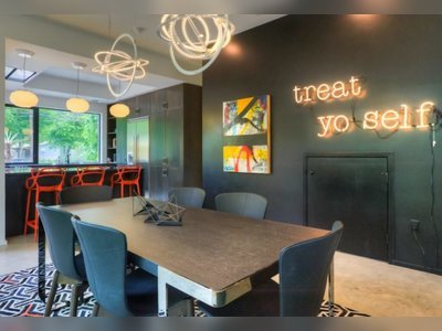 Best Neon Lights For Rooms In Your Home