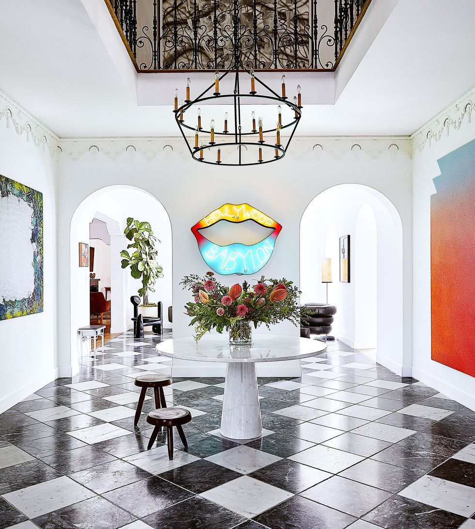 How One Designer Lovingly Preserved a 1920s L.A. Mansion