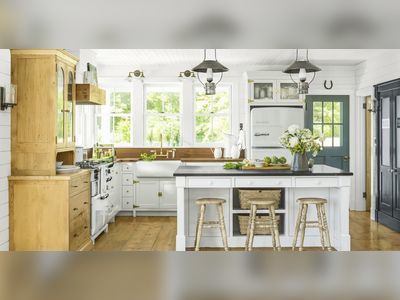 The 16 Best White Kitchen Cabinet Paint Colors for a Clean, Airy Vibe