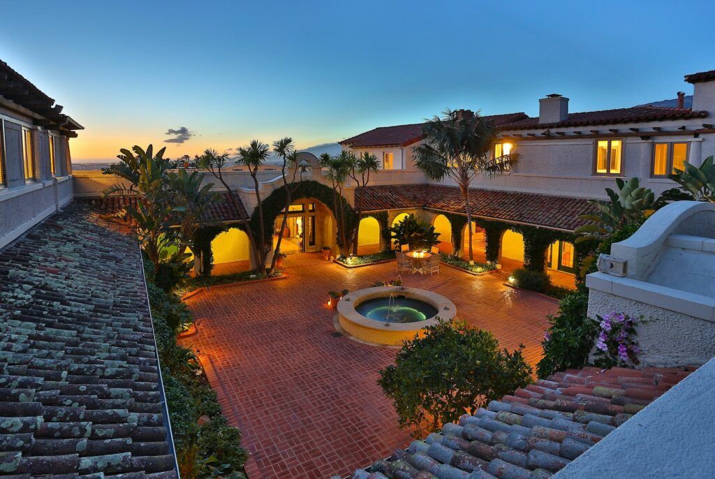 A Ranch House In Mexico