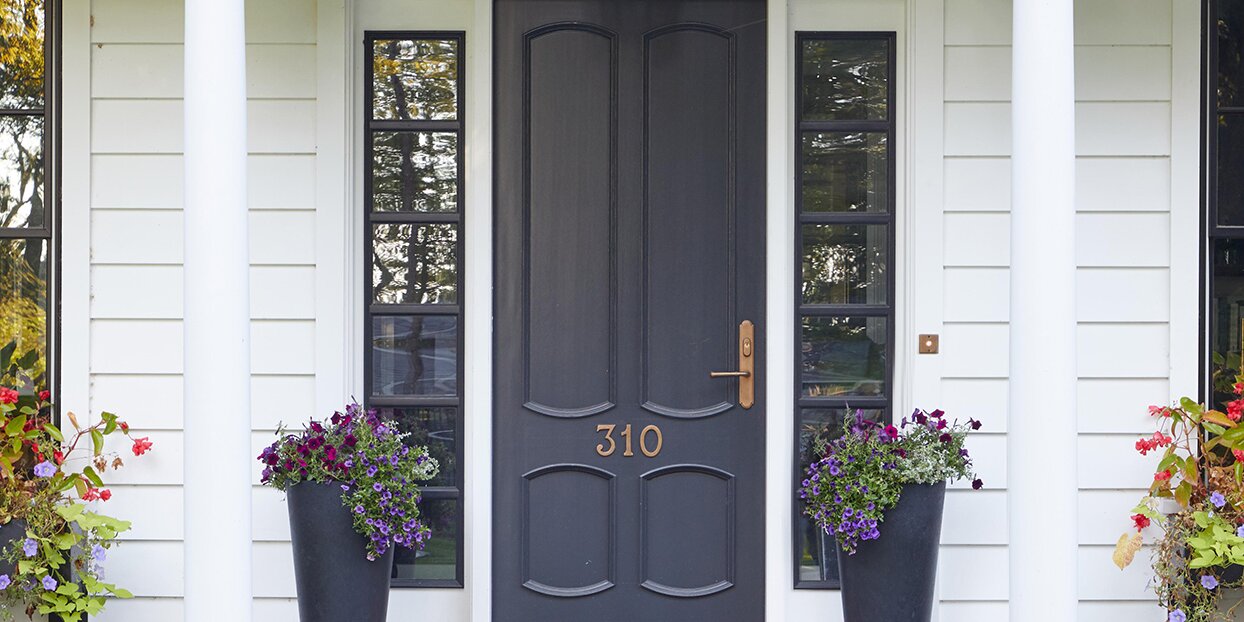 7 Front Door Styling Ideas for a Welcoming First Impression