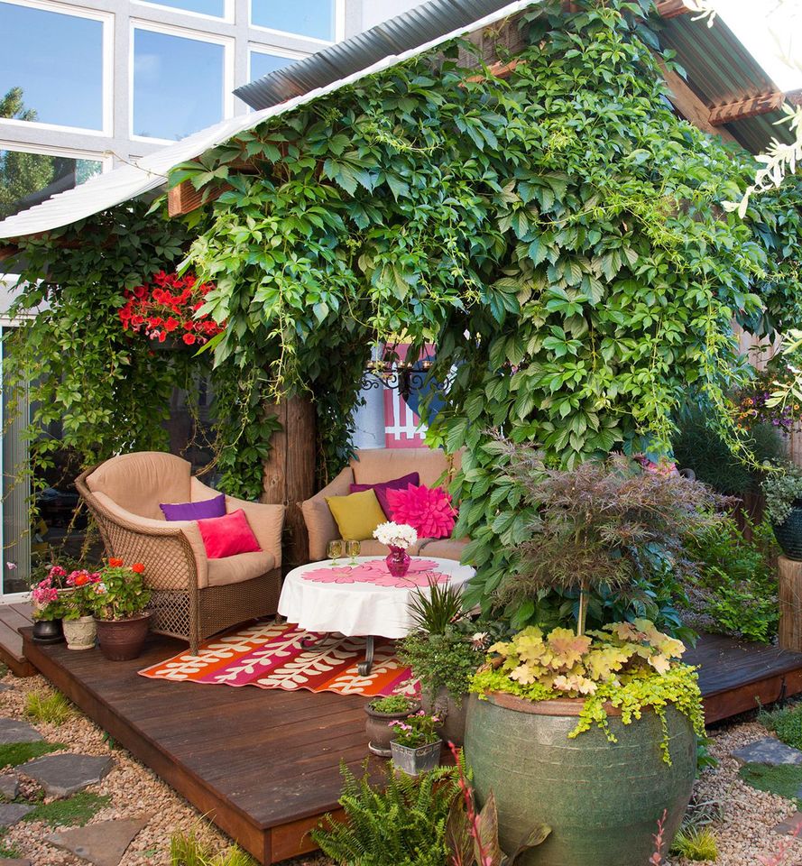 12 Small-Deck Decorating Ideas to Make the Most of Your Outdoor Space ...