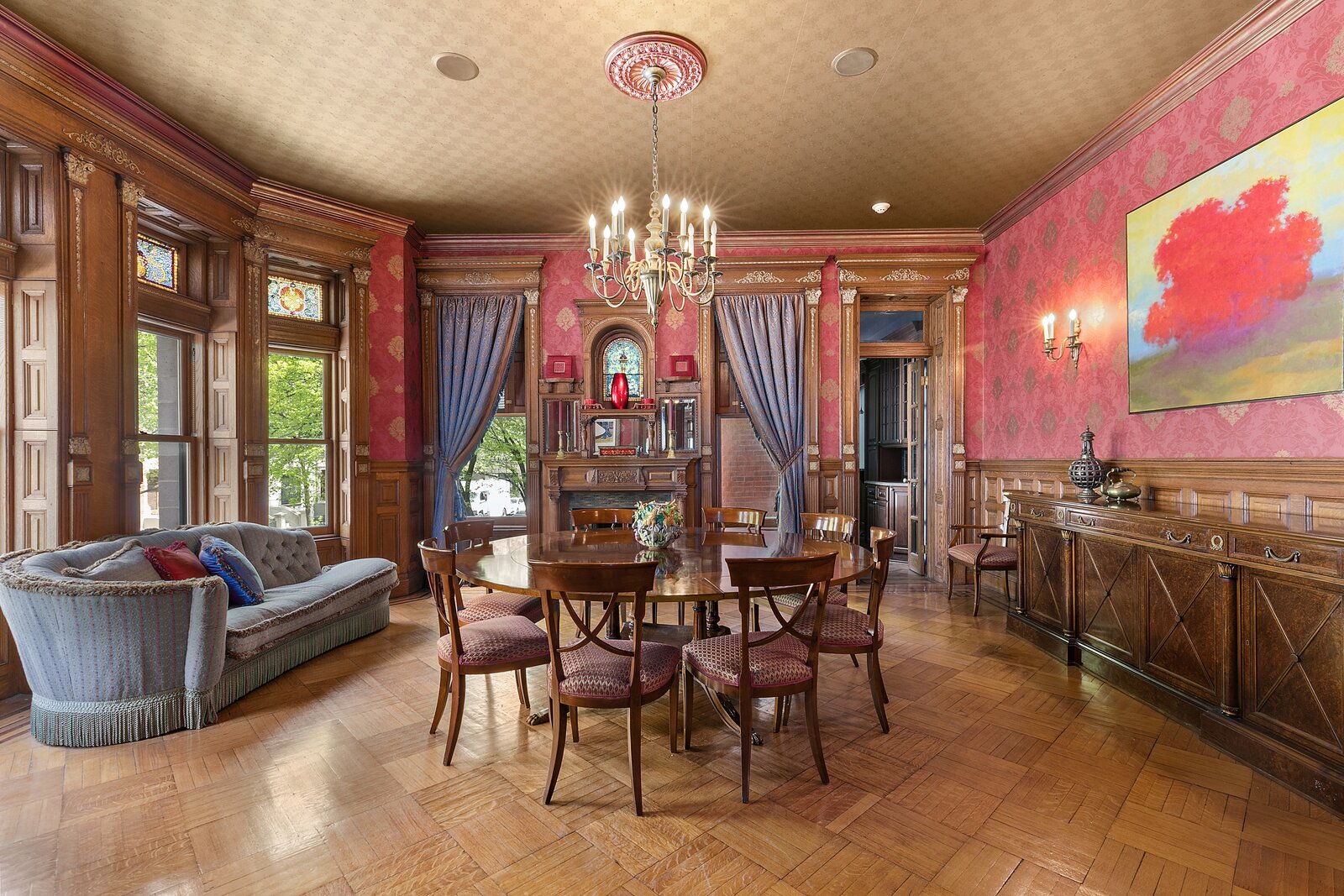 You Can Now Rent the Manhattan Mansion From Wes Anderson’s “The Royal Tenenbaums”