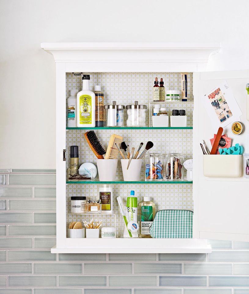 Smart Ways To More In Your Bathroom Decor Report - How To Organize Bathroom Medicine Cabinet