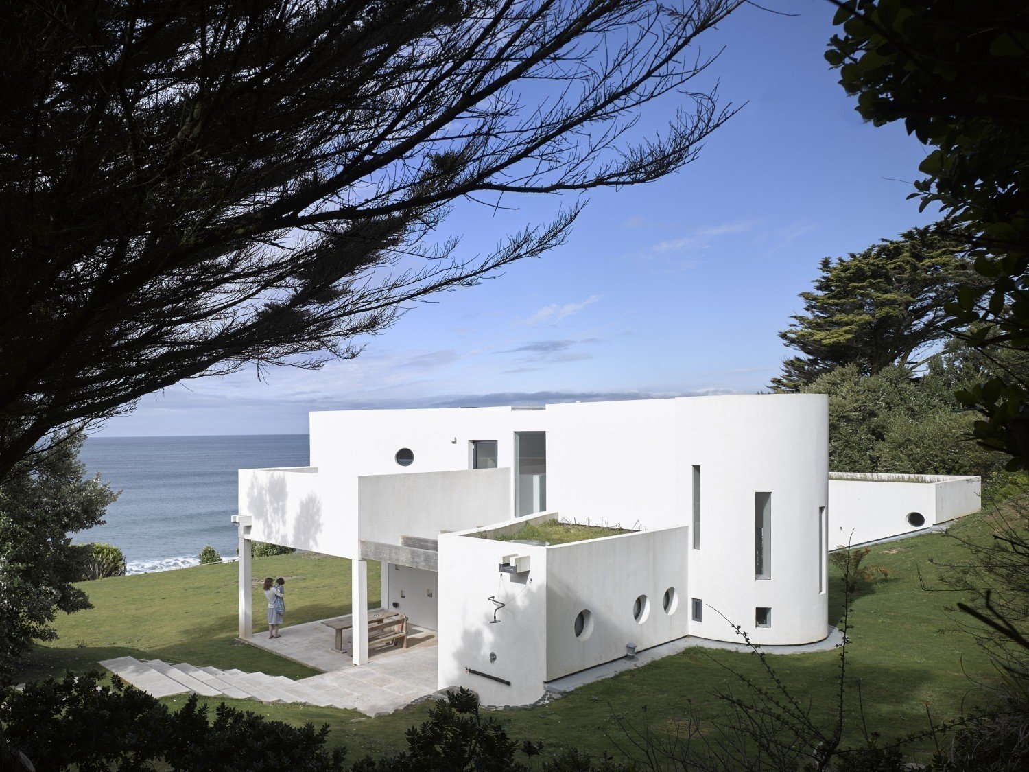 An Architect's Big “Little Cottage” That You Can Rent on the South  Coast of Cornwall