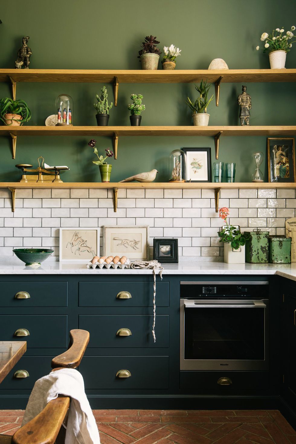 Genius Subway Tile Ideas Are Worth Recreating In Your Own Kitchen   M 2enrkperbzt 