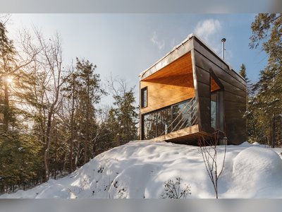 A Prefab Cabin in New Hampshire Is a Magnificent Mountain Retreat