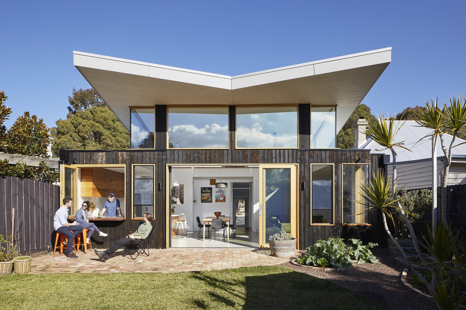 An Uplifting Melbourne Addition Embodies its Owners’ Sense of Adventure