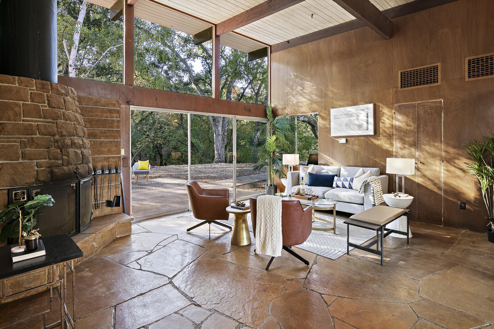 Pristine Midcentury Residence in Danville With Multiple Dwelling Units
